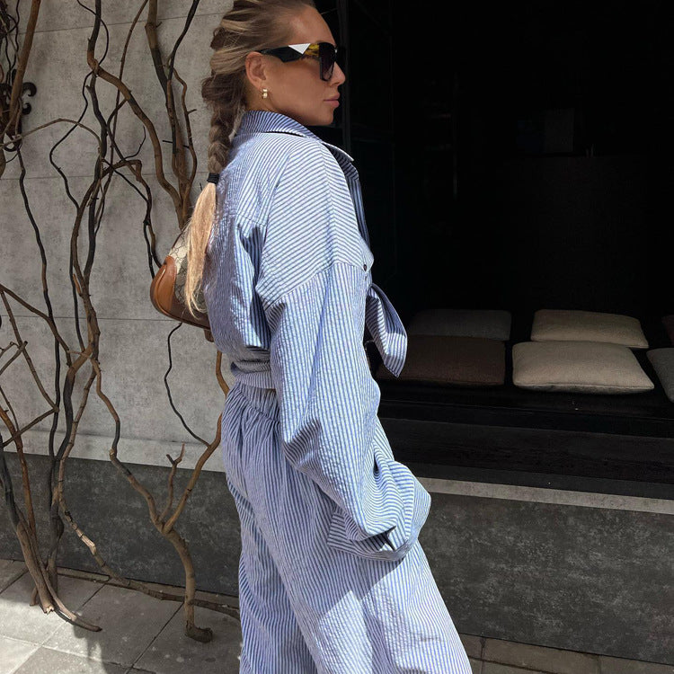Rahat Şıklık: Oversize Çizgili Takım