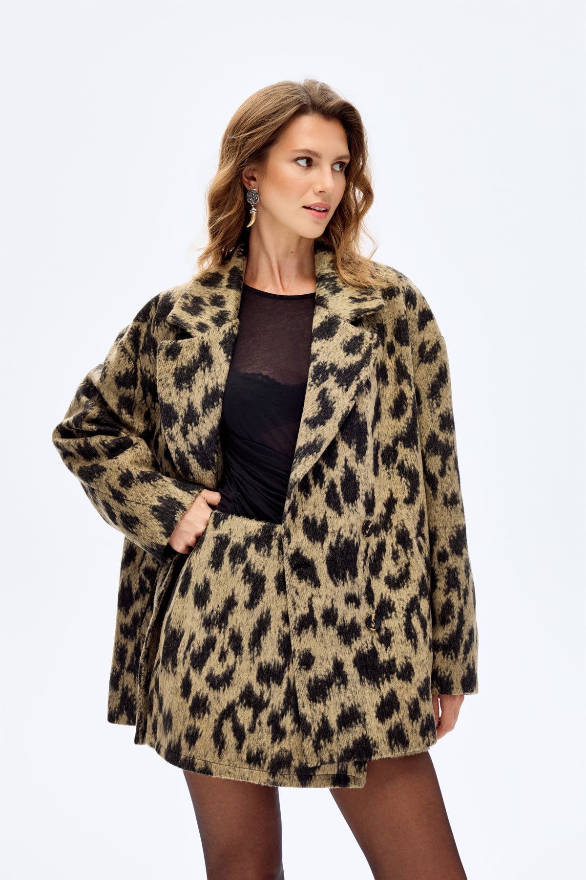 Leopar Desenli Oversize Kruvaze Kaban Bej