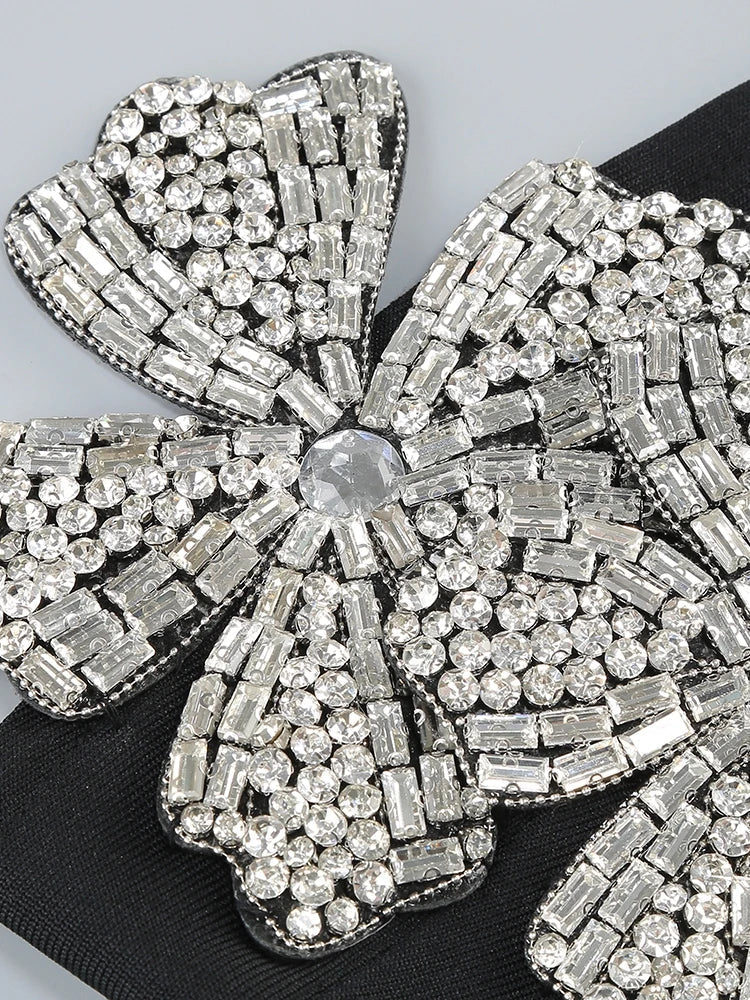 Kynlee | Zarif Süslemeli Set